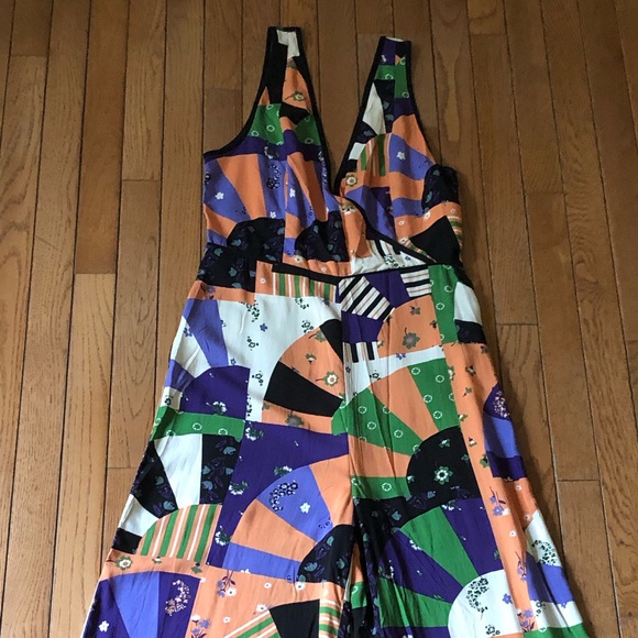 Urban Outfitters Surplice Patchwork Jumpsuit Sz 8 - Picture 5 of 7